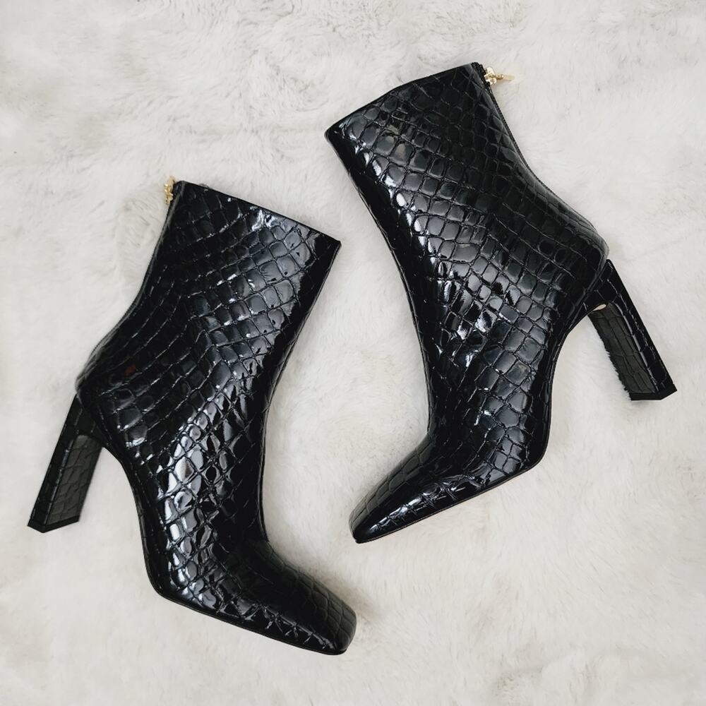 Good American Patent Croc Embossed Square Toe Block Heel Ankle Bootie Black 7.5